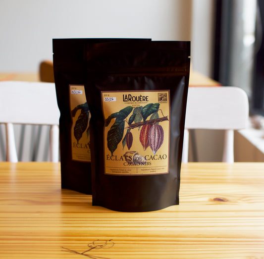 Éclats de cacao torréfiés / Roasted Cacao Nibs