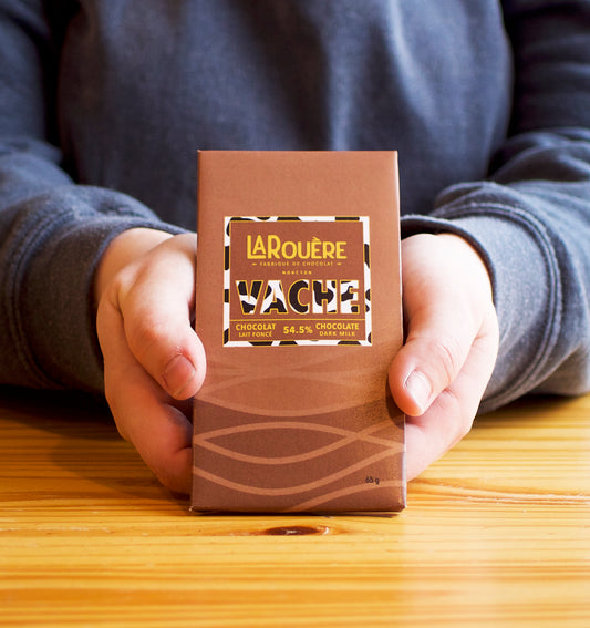 Vache — Chocolat Lait Foncée / Dark Milk Chocolate 54,5%